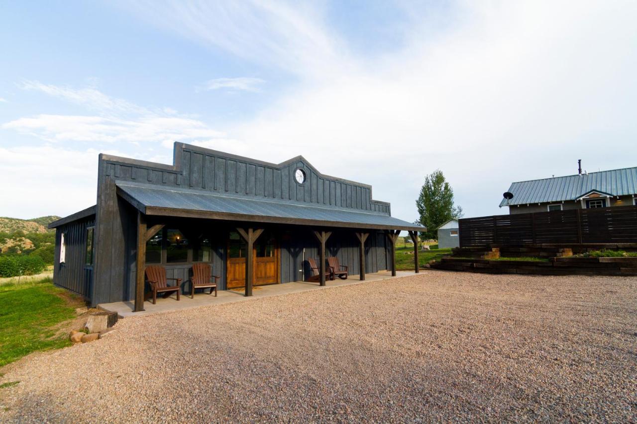 Hillside Colorado Cottages Exterior photo